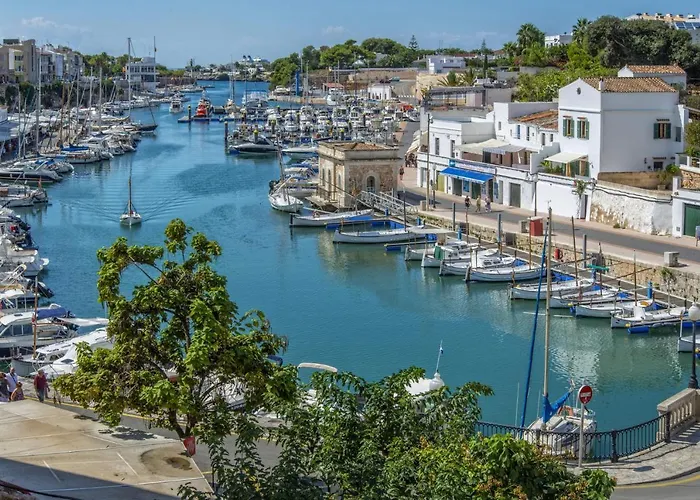 Villa Maria Isabel Cala Blanca (Menorca)